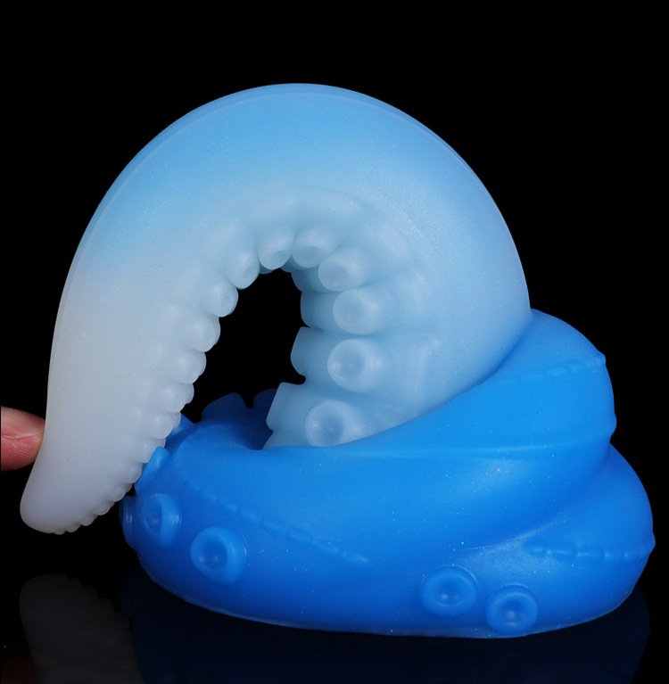 Wholesale Glow-in-the-Dark Tentacle Butt Plug - Image 5